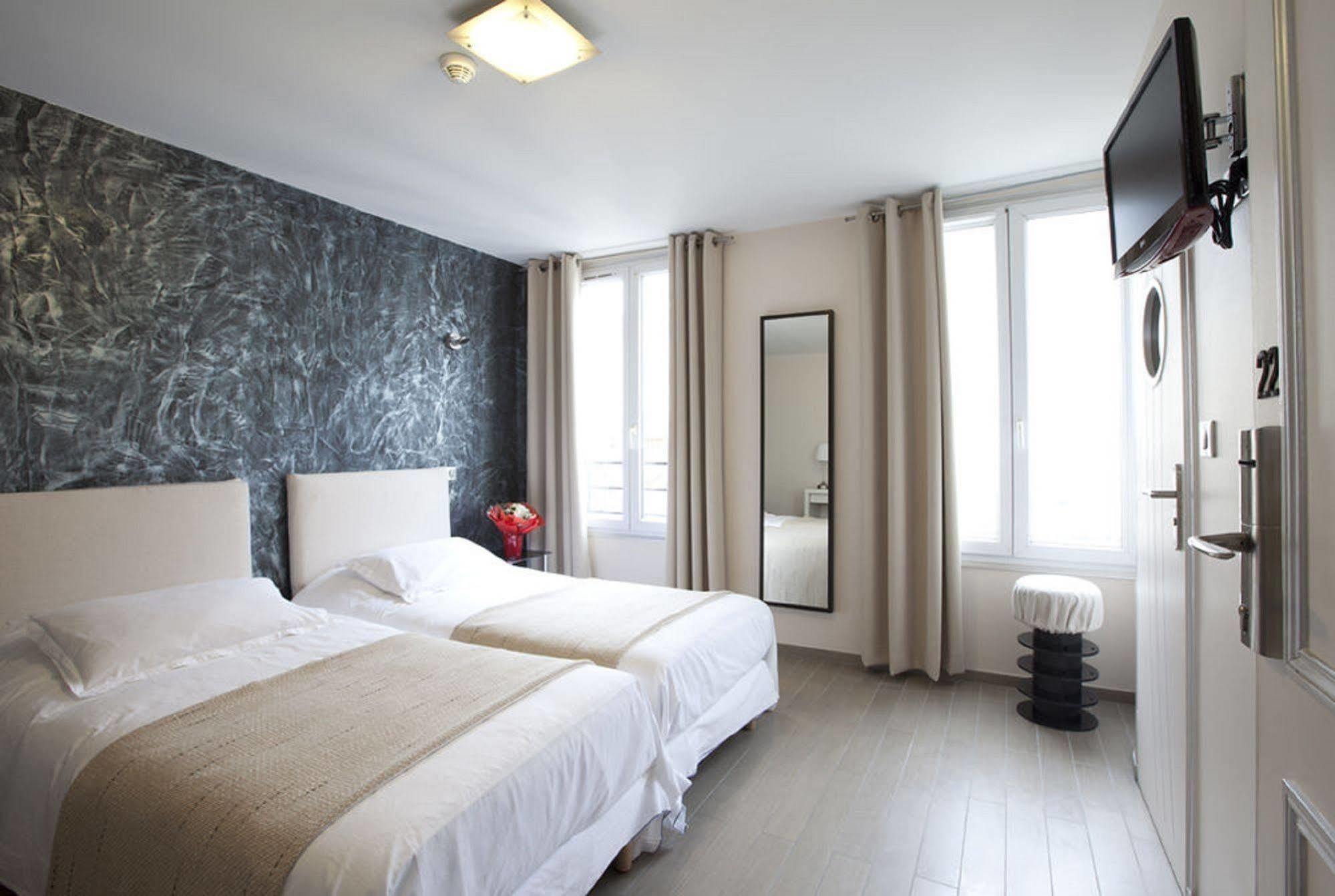 Hotel Sofia Париж Екстериор снимка