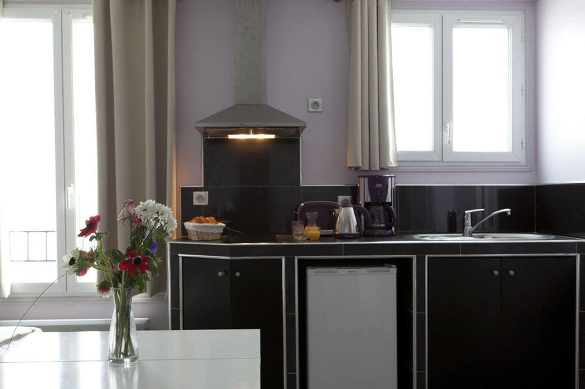 Hotel Sofia Париж Екстериор снимка