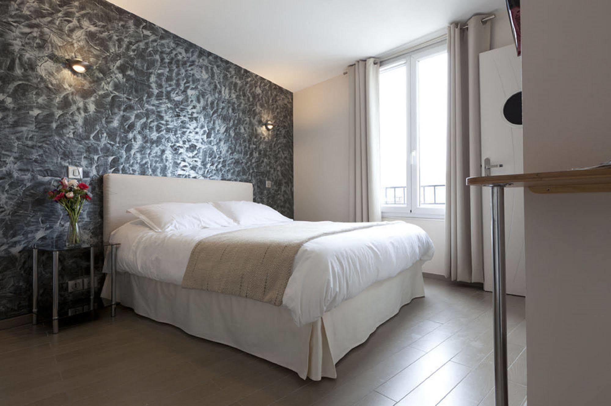Hotel Sofia Париж Екстериор снимка