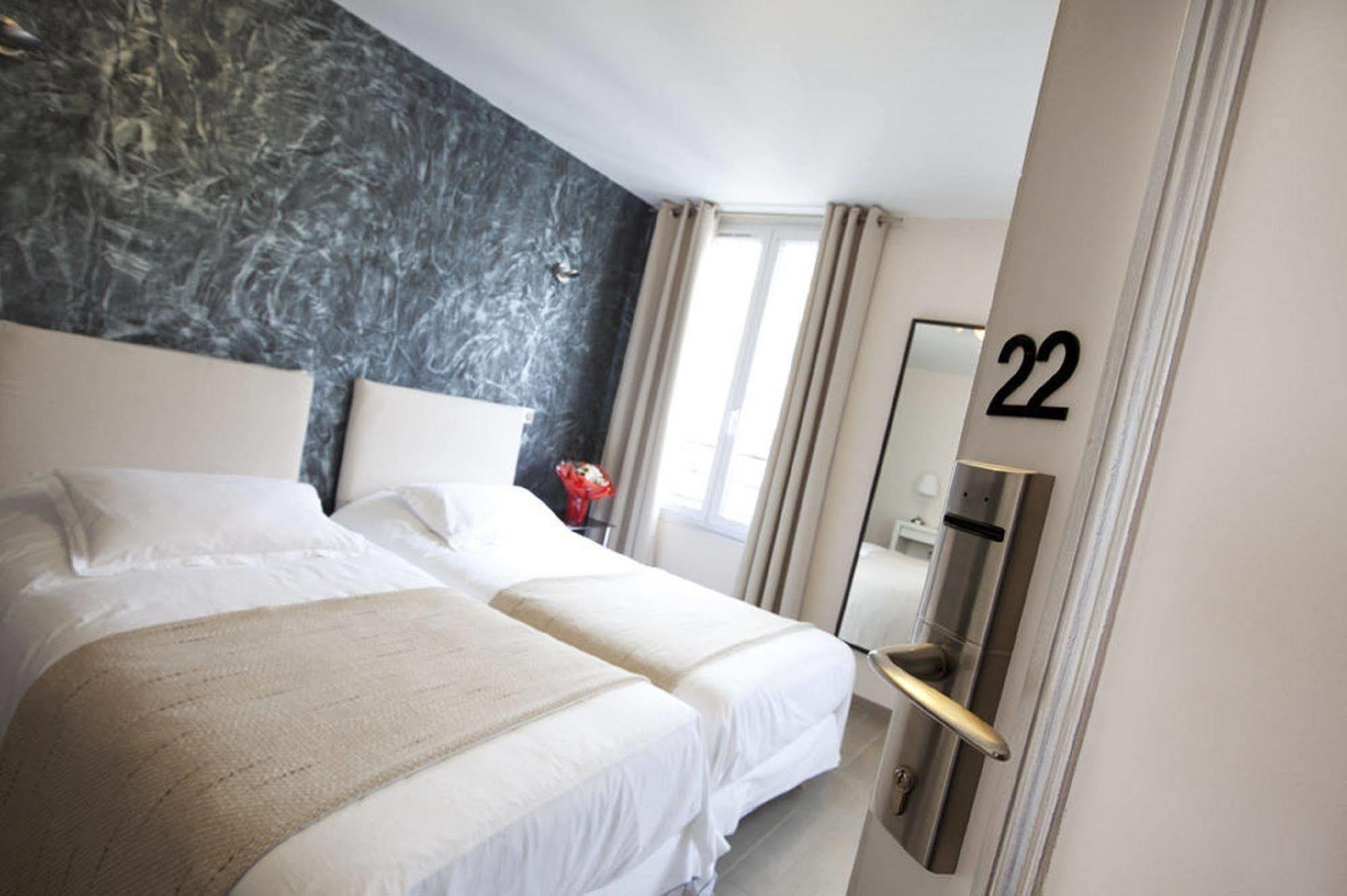 Hotel Sofia Париж Екстериор снимка