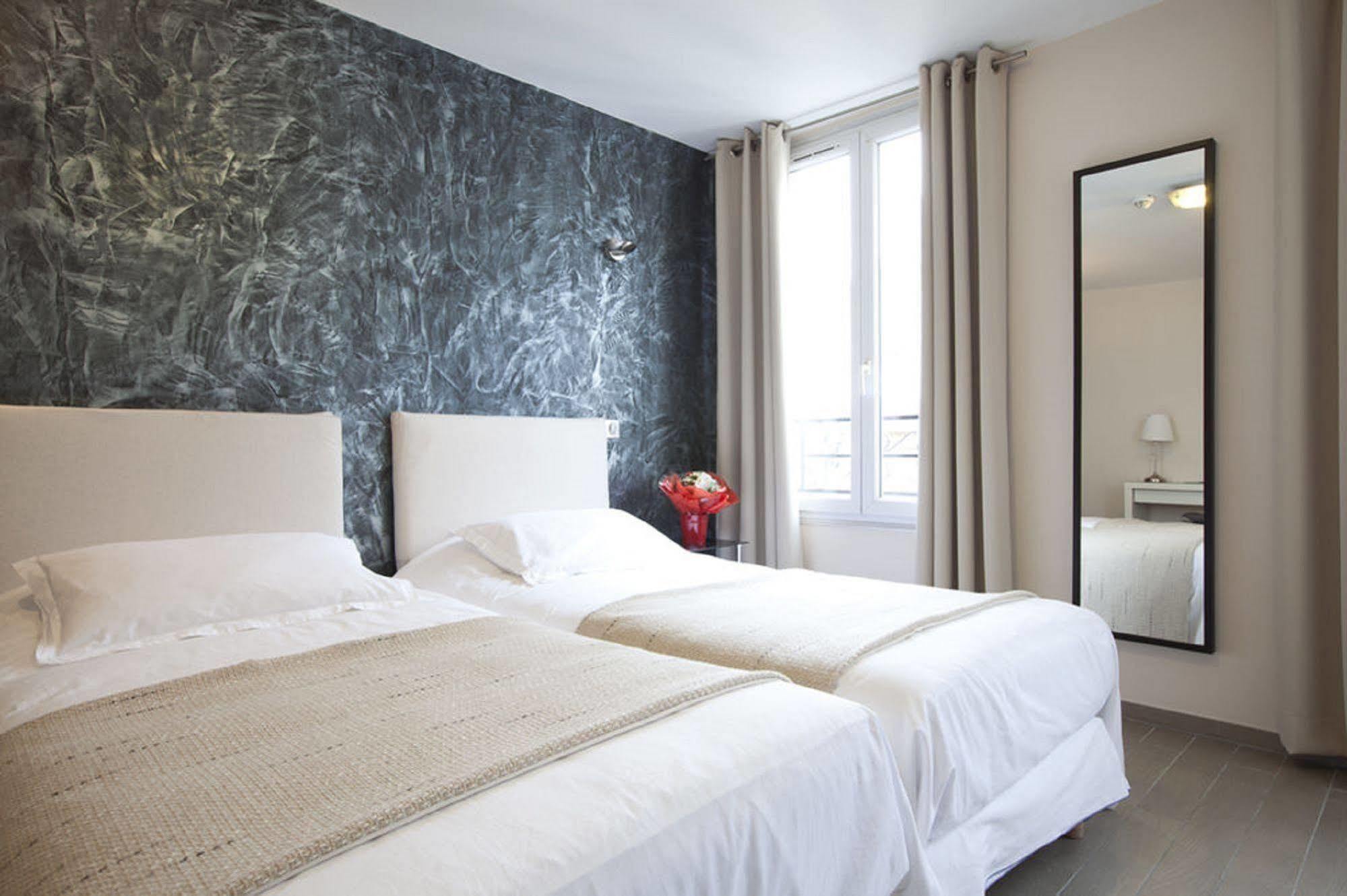 Hotel Sofia Париж Екстериор снимка